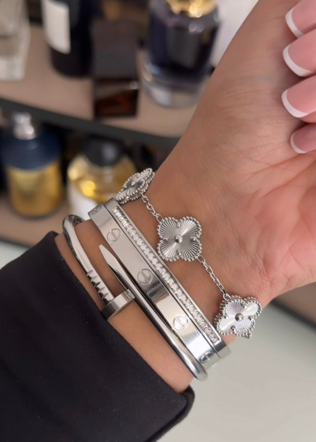 Veloura ultimate Silver stack