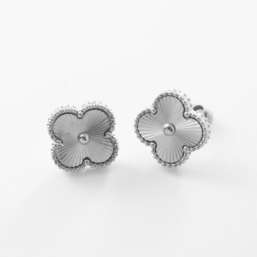 premium clover studs